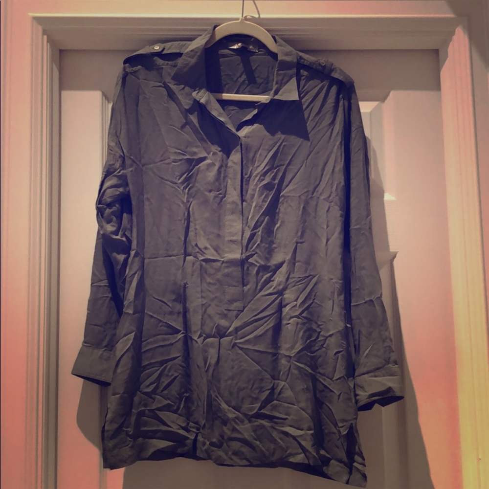 Forever 21 green long sleeve collared blouse
